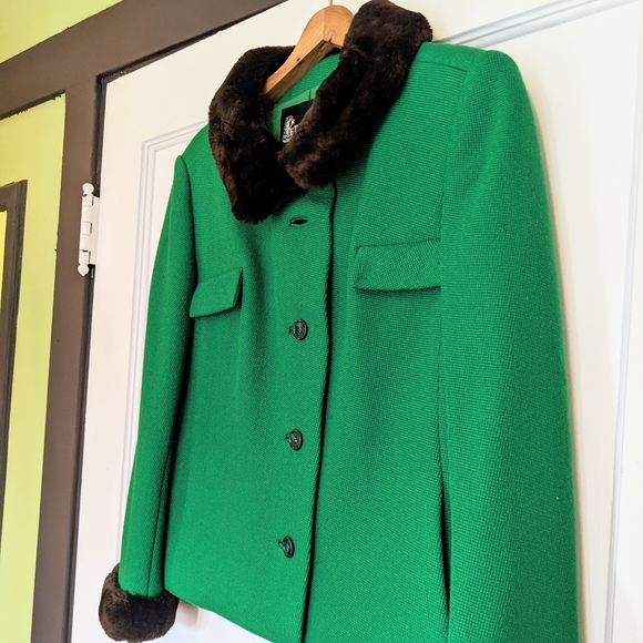 Vintage Bright Kelly Green Cropped Wool Coat - Kreeger's medium m 6 8 wool knit - Picture 2 of 13